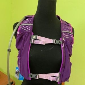 COPY - COPY - Nathan hydration pack